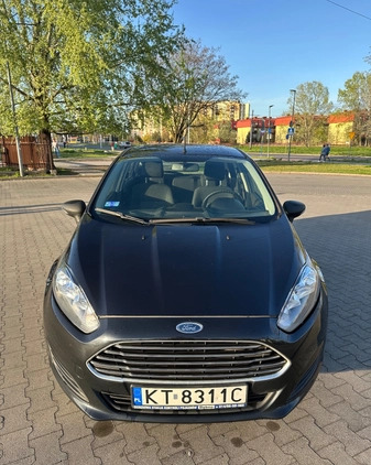 Ford Fiesta cena 20000 przebieg: 200700, rok produkcji 2015 z Warszawa małe 154